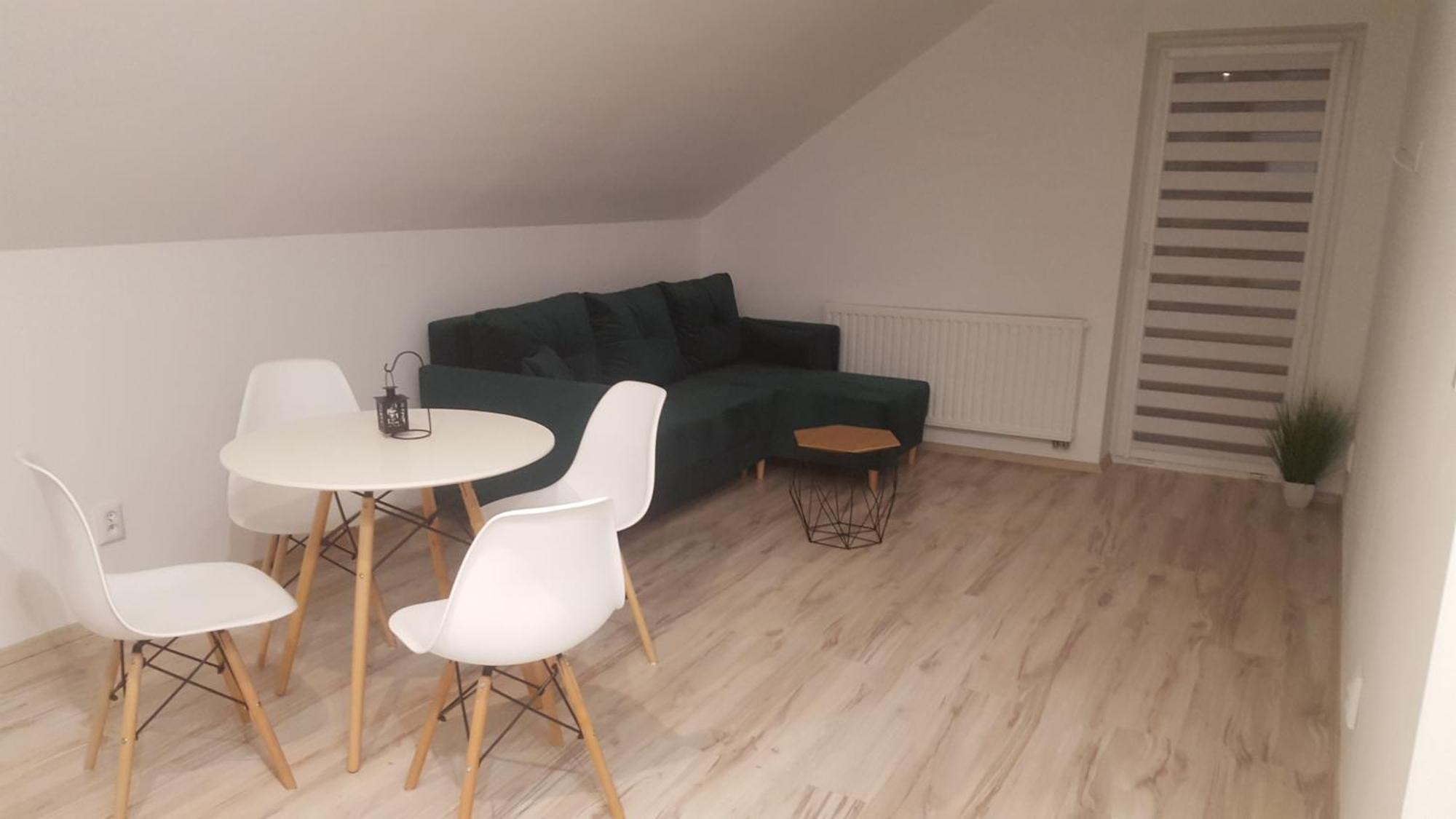 Apartamenty - Pod Wierzbami Dwikozy Zimmer foto